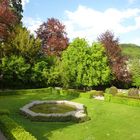 Der Brunnen im Zierpark ...