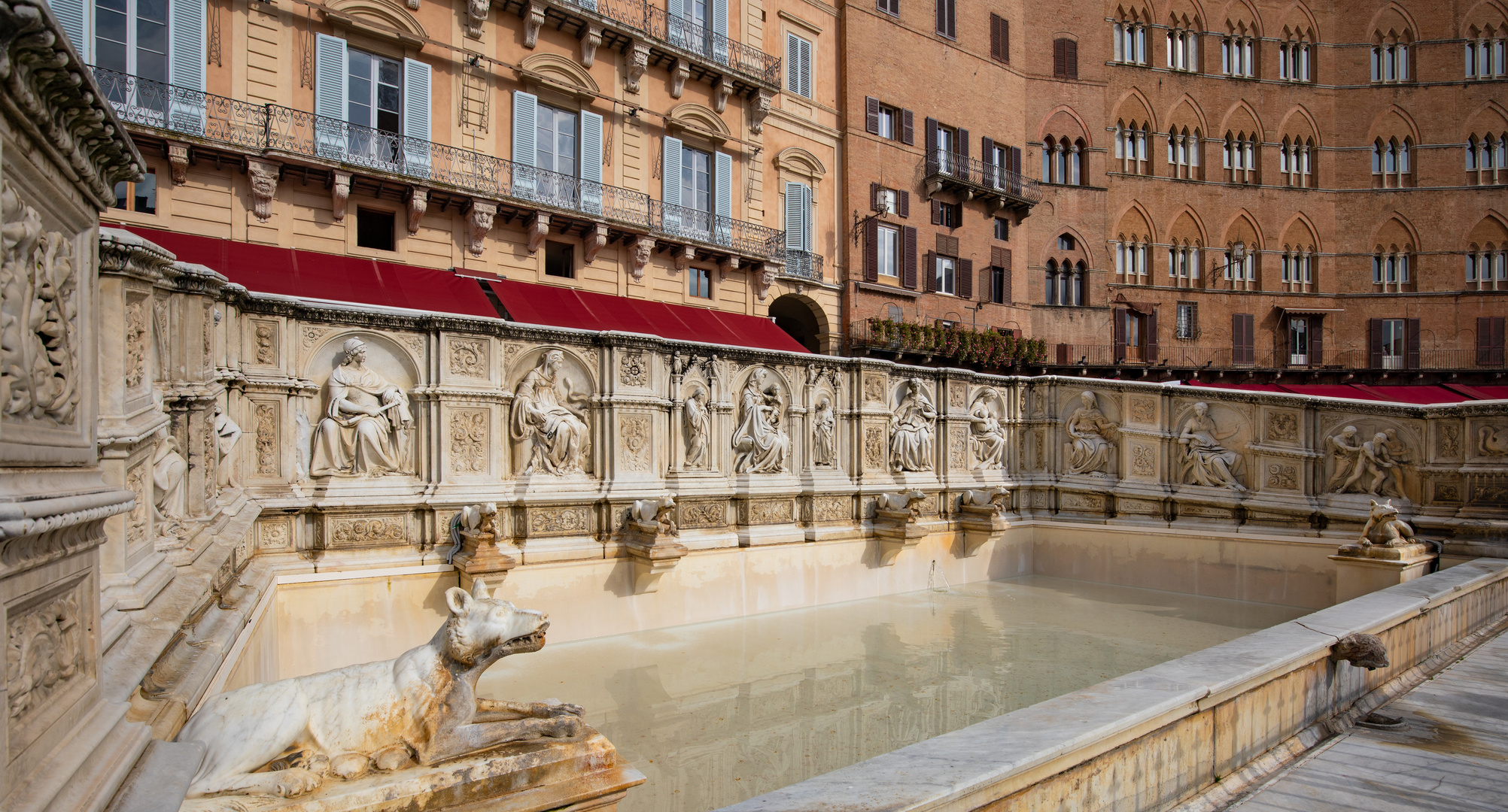 Der Brunnen in Siena