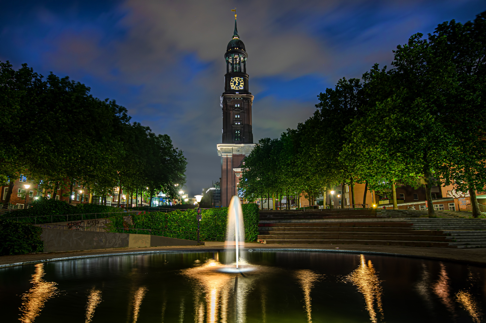 Der Brunnen vor dem Michel