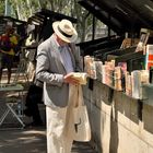 Der Bücherwurm .. am Pariser Seineufer