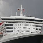 Der Bug der QM2