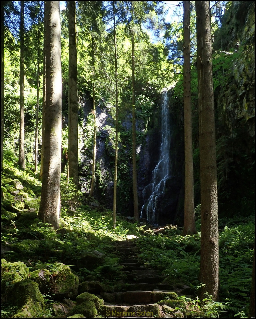 Der Burgbachwasserfall 2