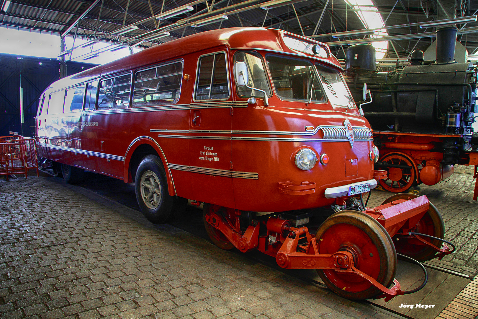 der Bus auf Schienen