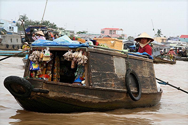 Der Cai Rang floating market...