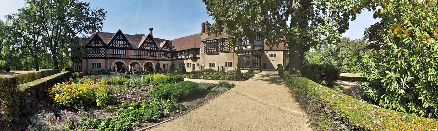 Der Cecilienhof-p3-180916-vk13-014 ...