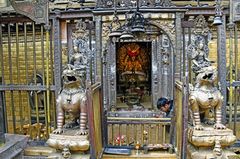 Der Chaitya im "Golden Temple" in Nepals alter Königsstadt Lalitpur