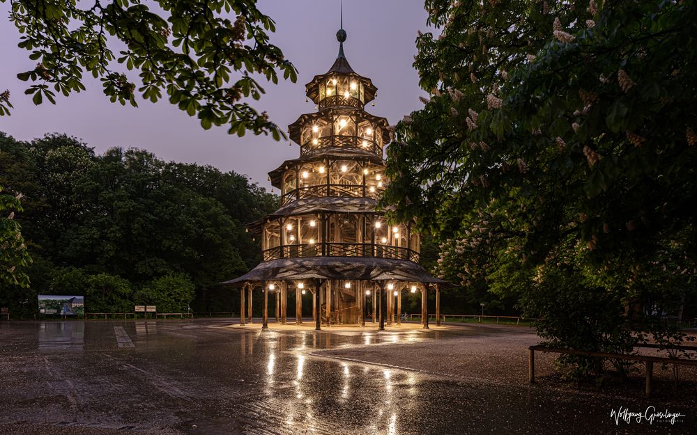 Der Chinesische Turm München Foto & Bild architektur, stadtlandschaft