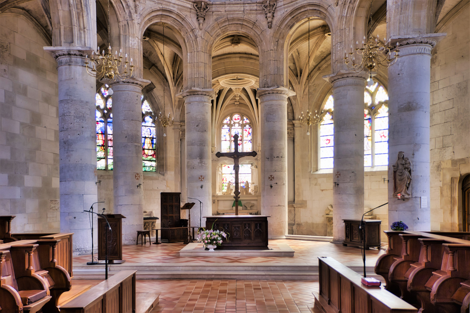 Der Chorraum des Klosters Notre Dame du Pré