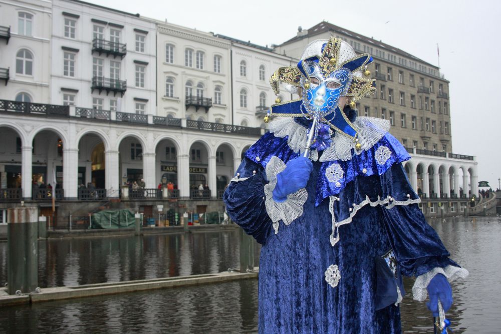 Der Clown an den Alsterarkaden Hamburg