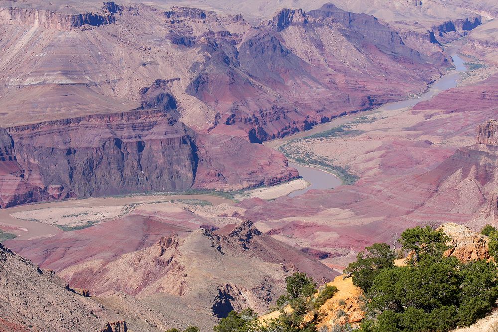 "Der Colorado River tief im Grand Canyon"