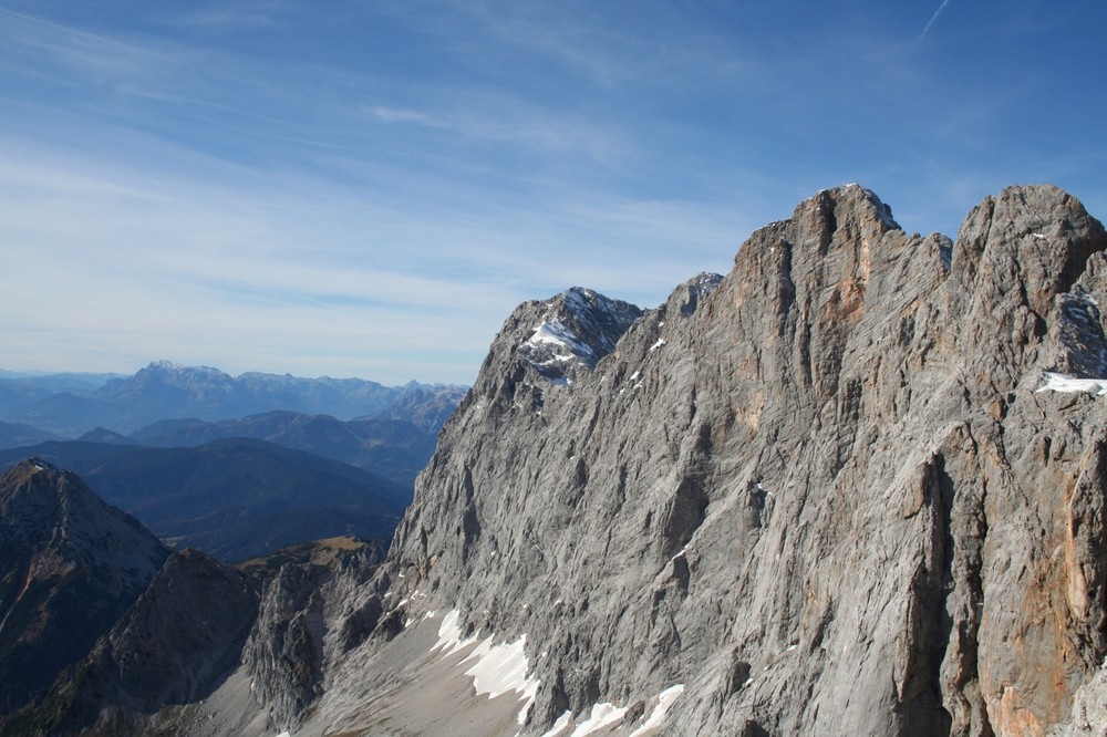 der Dachstein mit seinen Kumpanen...