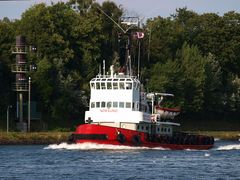 Der dänische Schlepper NORSUND auf dem Nord-Ostsee-Kanal.