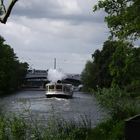 Der dampfbetriebene Ausflugsdampfer "Gustav" an der Langen Brücke in Potsdam, Mai 2015