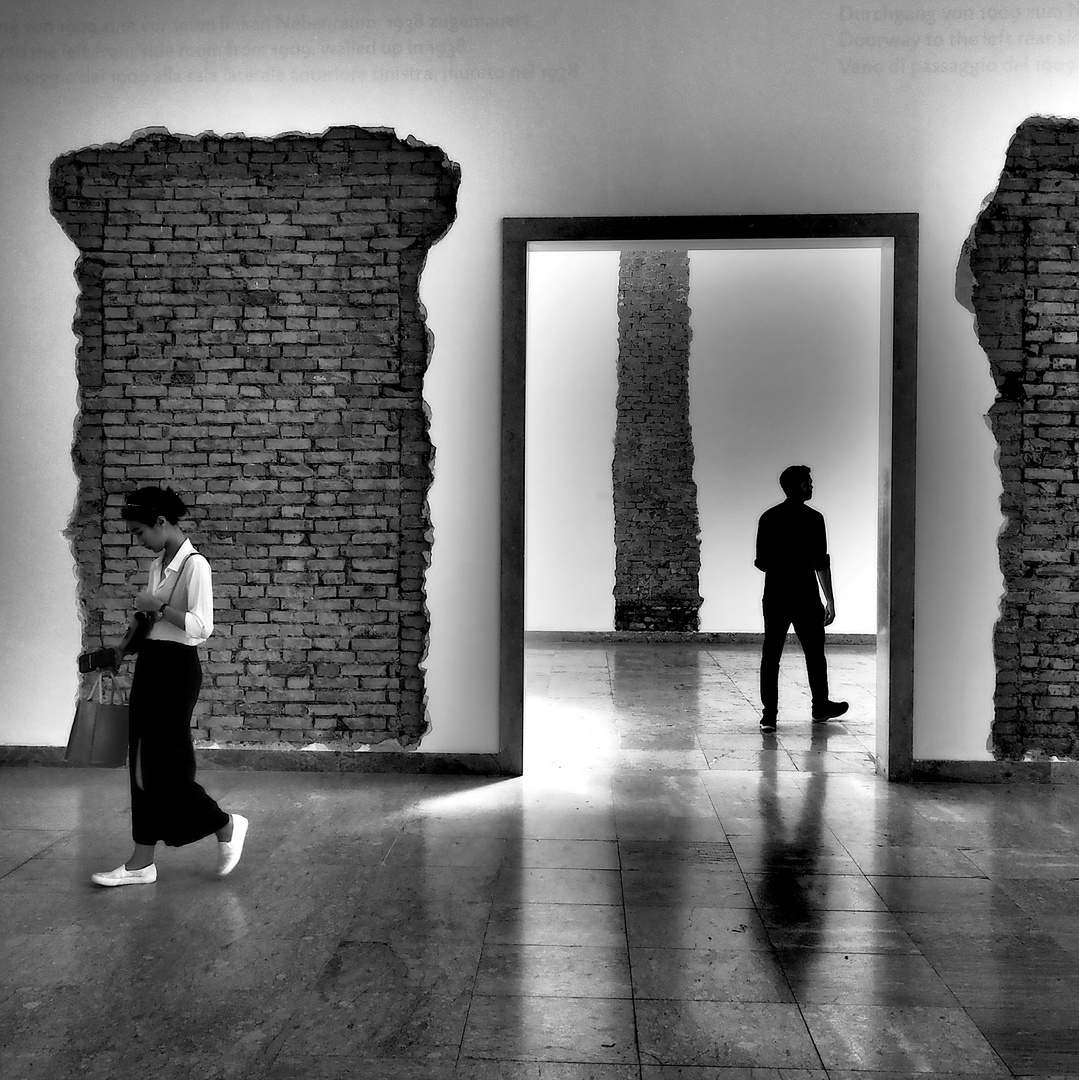 Der deutsche Pavillon auf der Biennale di Venezia 2022 Foto & Bild