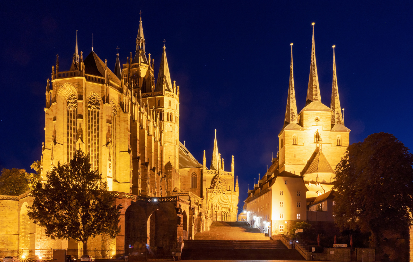 Der Dom Bei Nacht