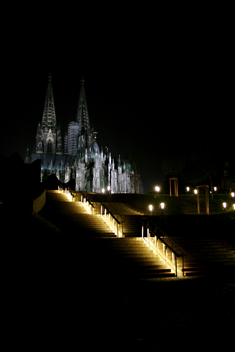 Der Dom bei Nacht ( das 1001ste Bild)