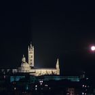 Der Dom und der Mond