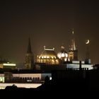 Der Dom und der Mond