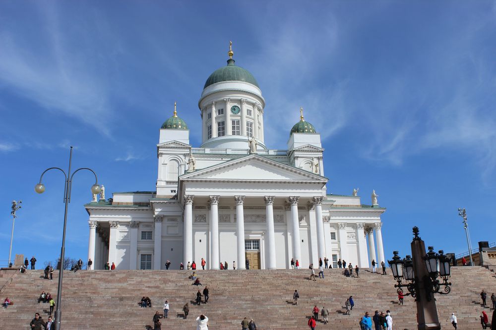 Der Dom v. Helsinki für Stuppsi