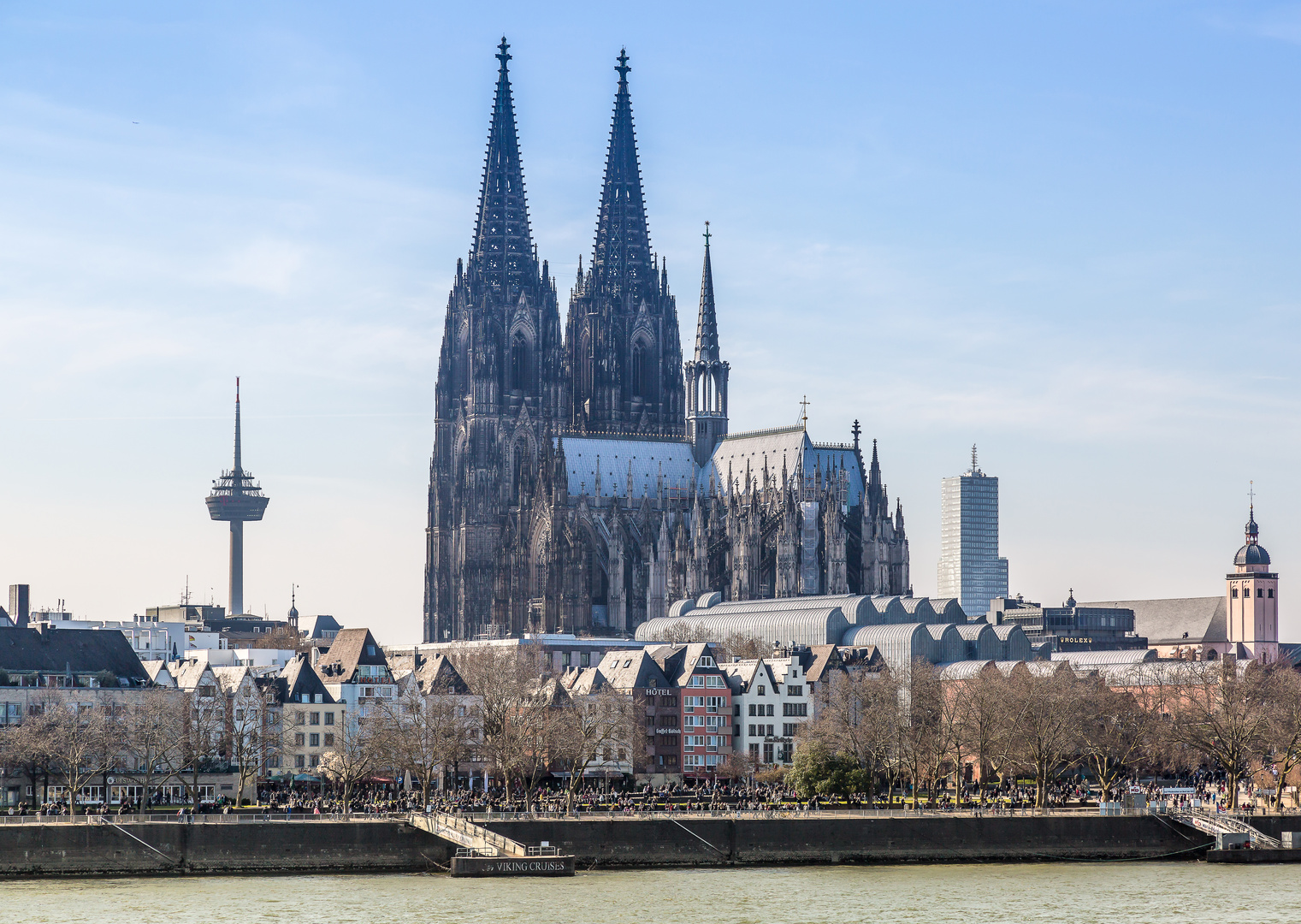 Der Dom zu Köln im Frühjahr 2016