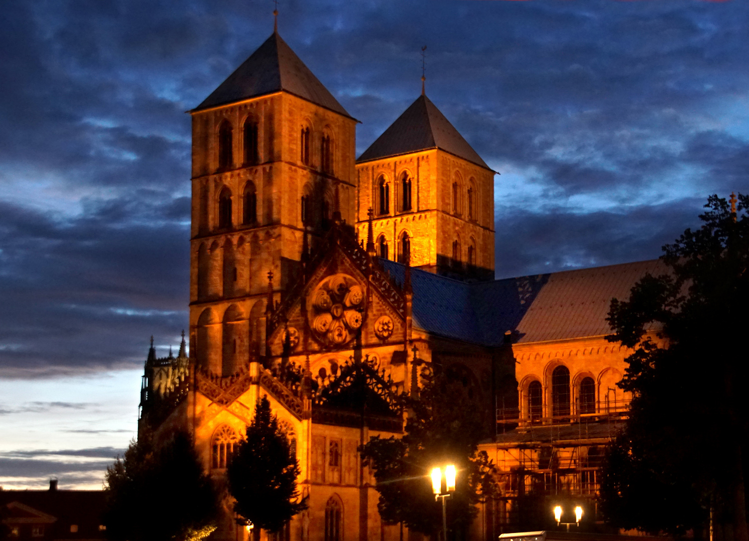 Der Dom zu Münster in der Abenddämmerung