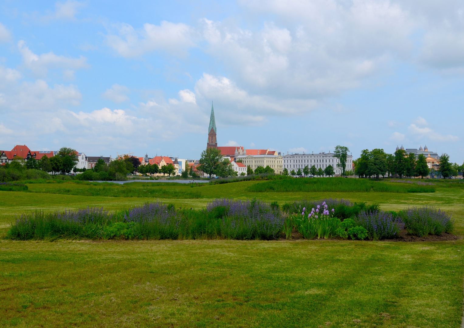 Der Dom zu Schwerin /Meckl.