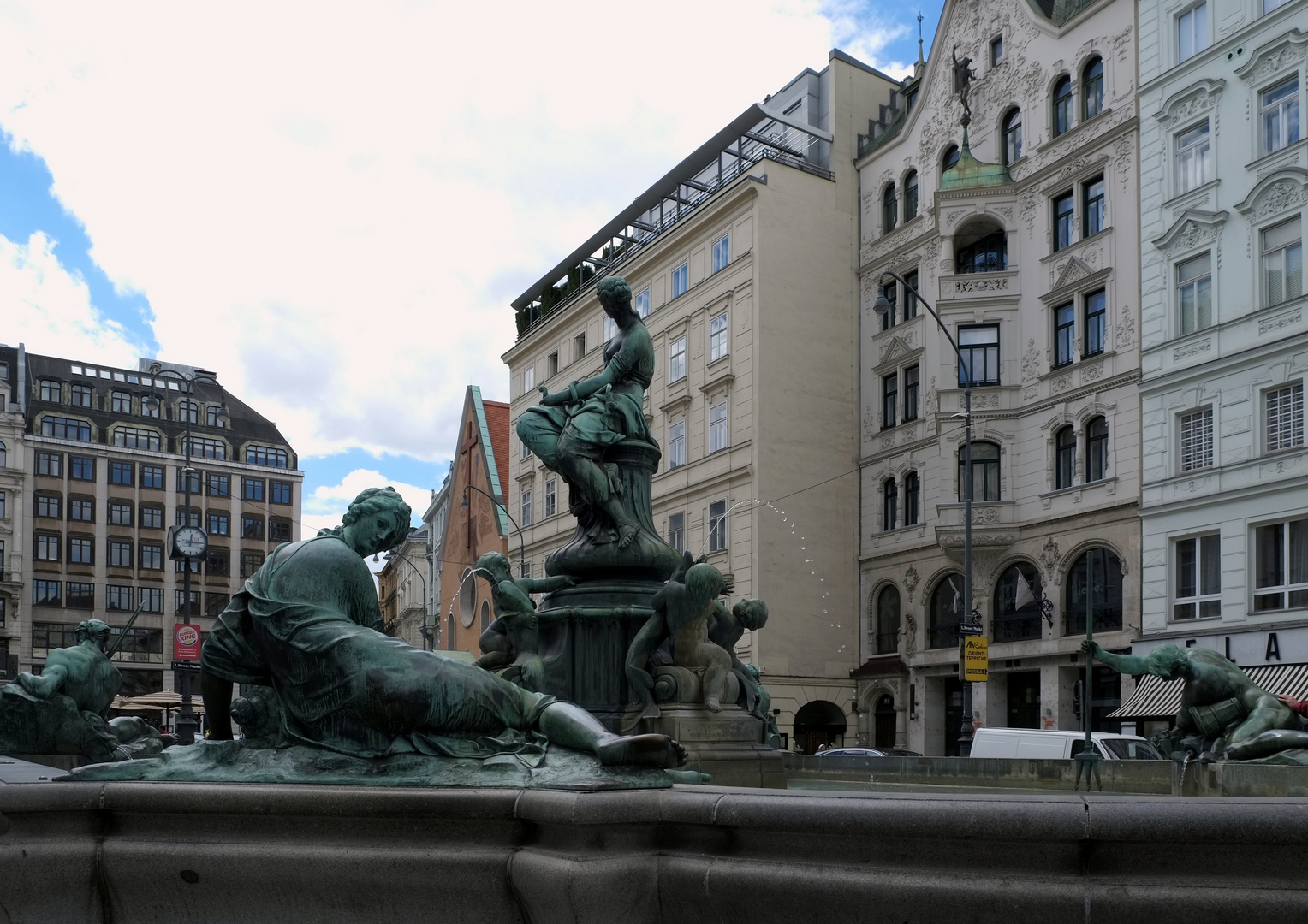 der Donnerbrunnen