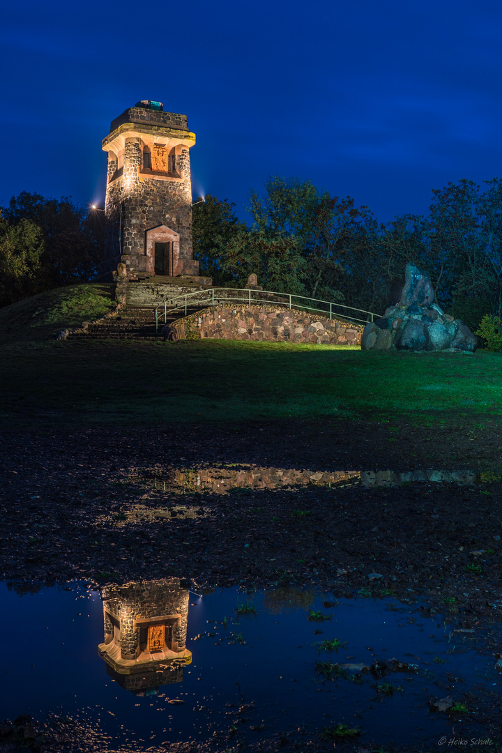 Der doppelte Bismarckturm