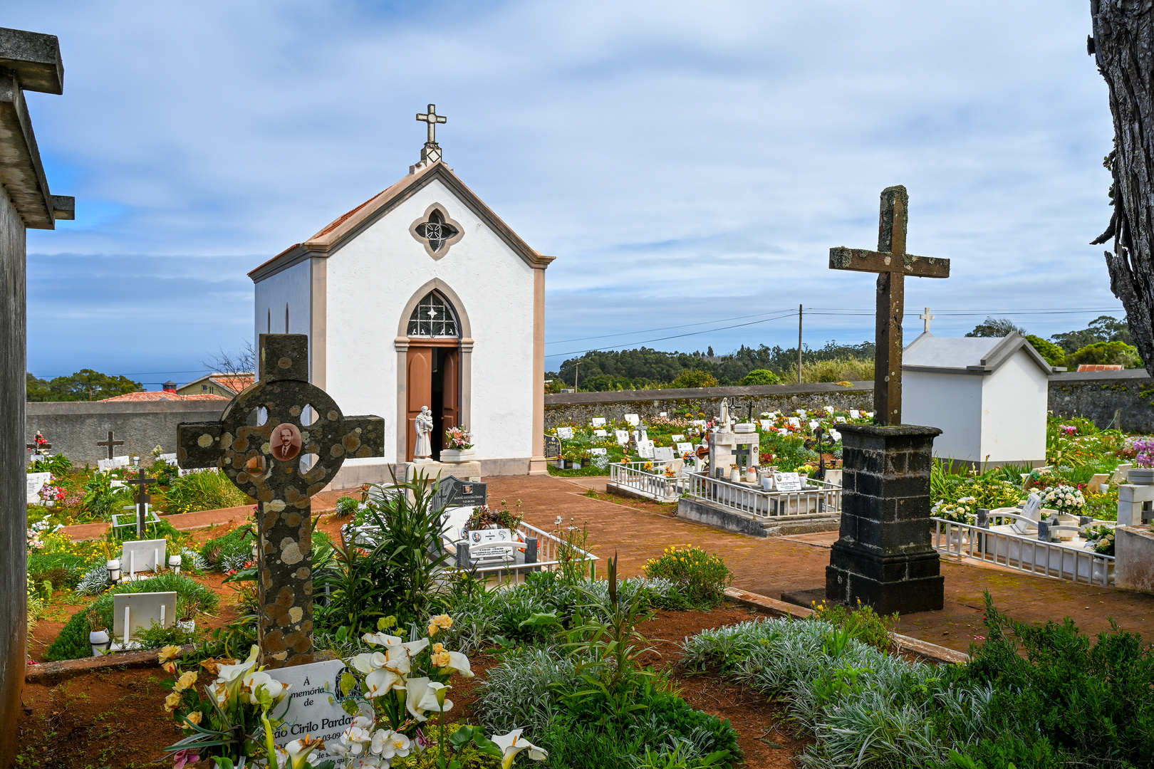 Der Dorffriedhof 12