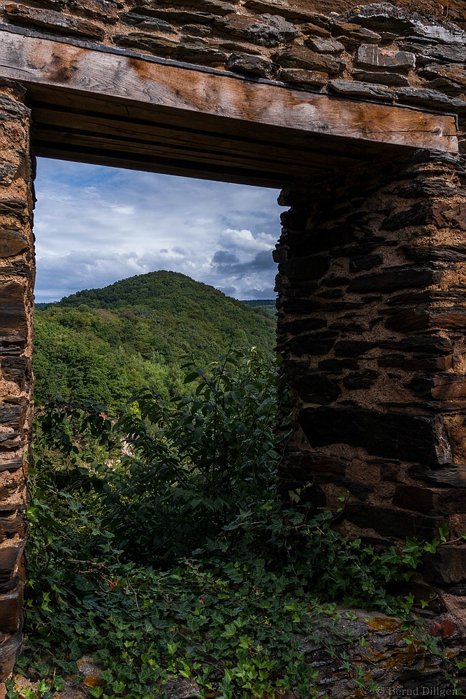 Der Durchblick (Kloster Arnstein an der Lahn)