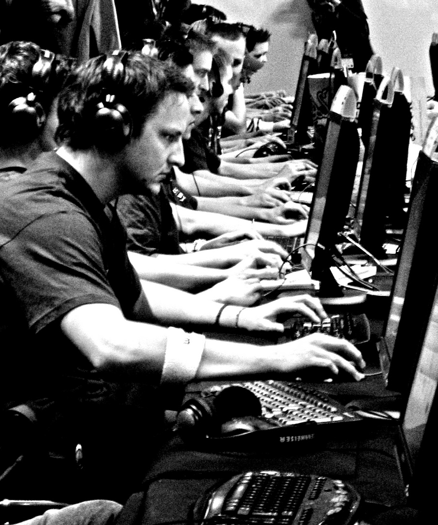 Der E-Sports erfordert Konzentration, Geschicklichkeit und Teamfähigkeit