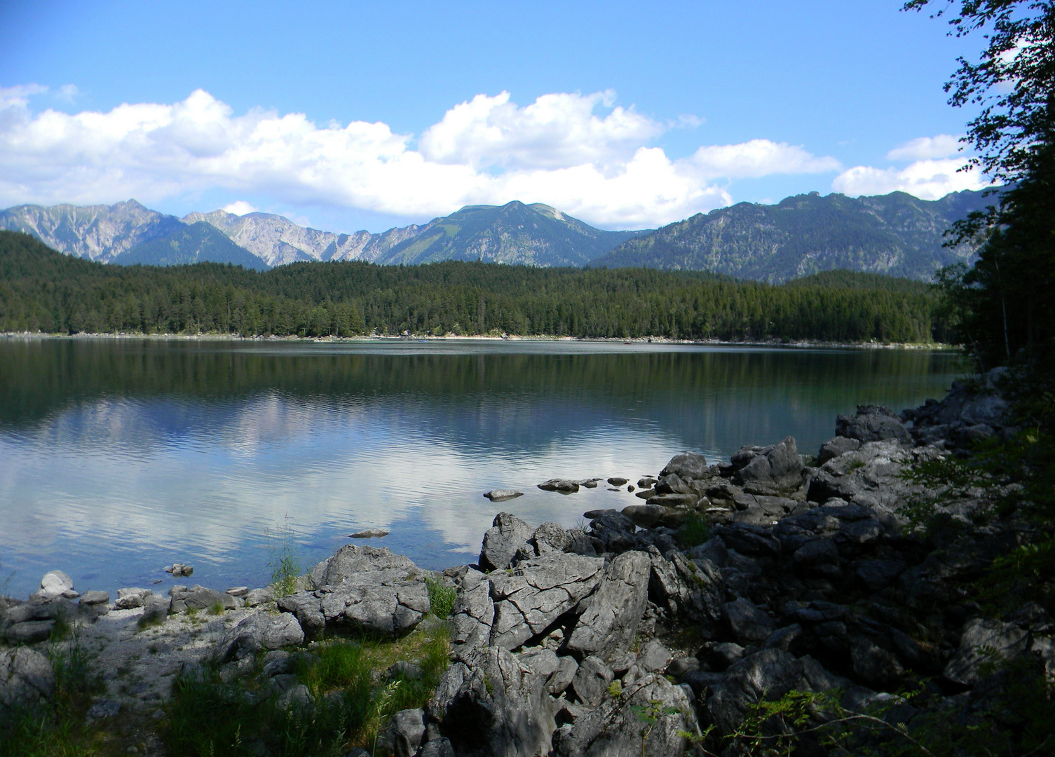 Der Eibsee im bayerischen Tirol :-)