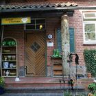 Der Eingang zum Tante Emma Laden und Cafe