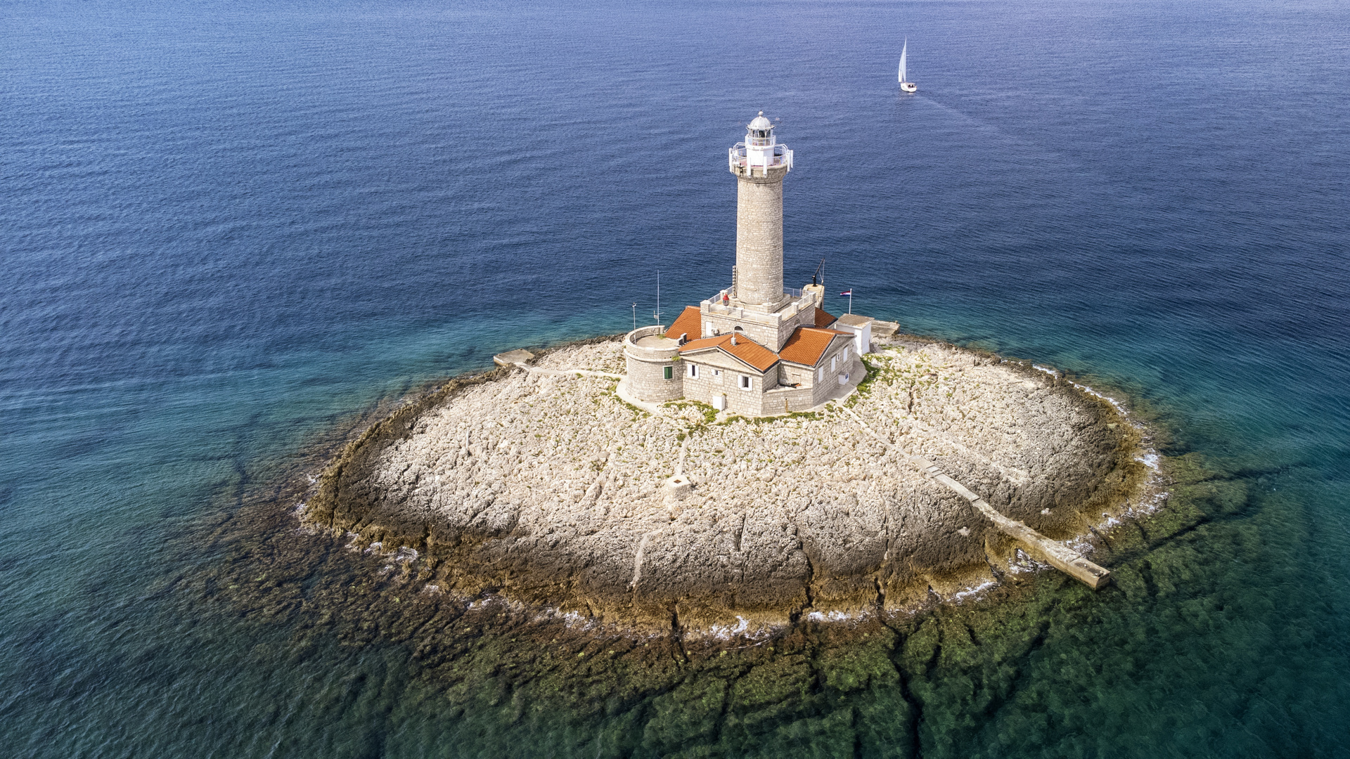 Der einsame Leuchtturm