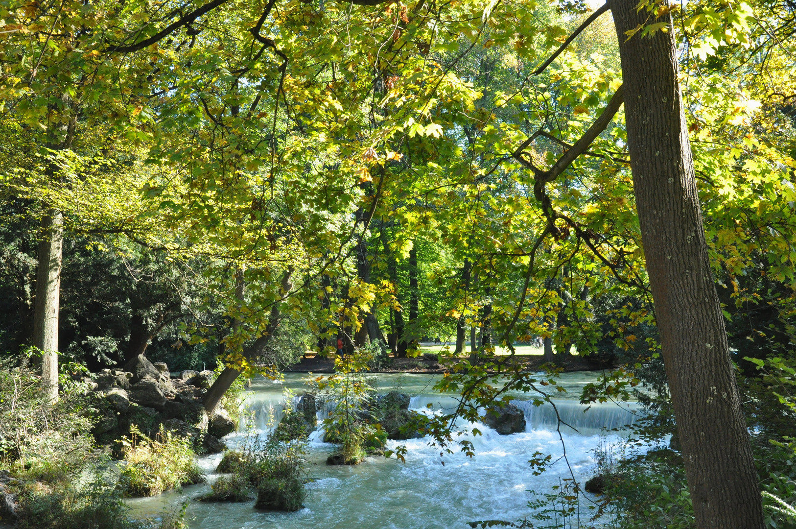 Der Eisbach im Englischen Garten