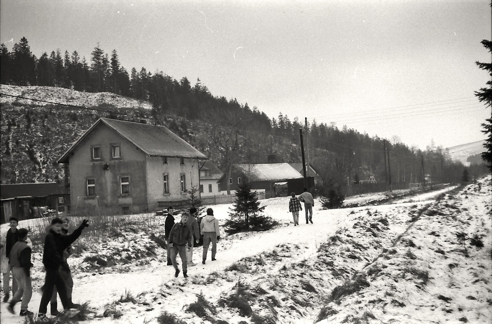 Der Eisenbahnweg .