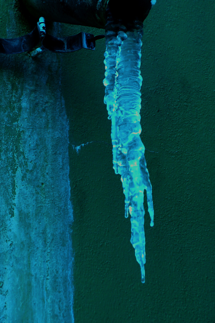 der Eiszapfen