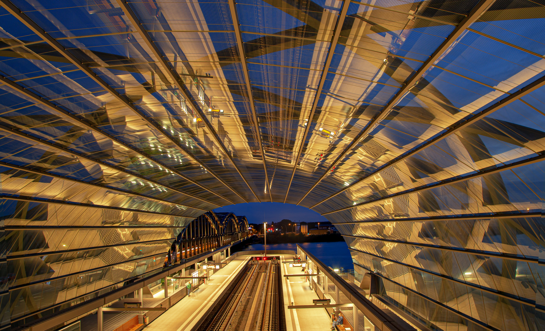 Der Elbbrücke U-Bahn