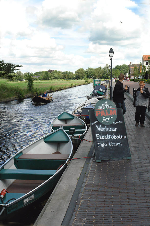 Der Elektrobootsverleih (Giethoorn 7)