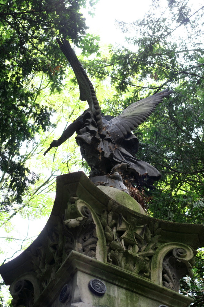 Der Engel auf dem Kriegerdenkmal