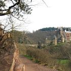 …der erste Blick auf BURG ELTZ...