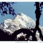 Der erste Blick auf den Langtang Lirung (7246 m)