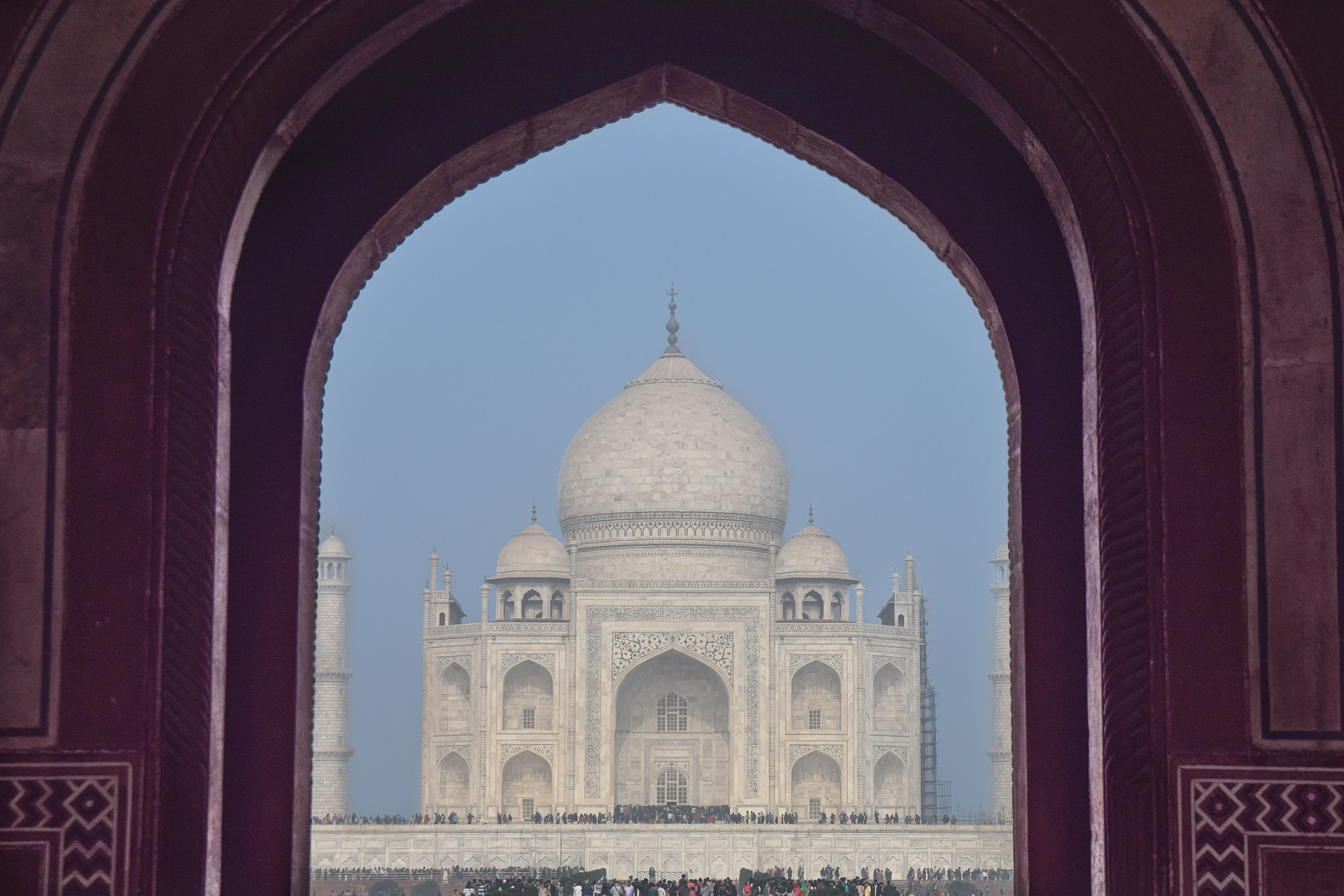 Der erste Blick auf den Taj Mahal