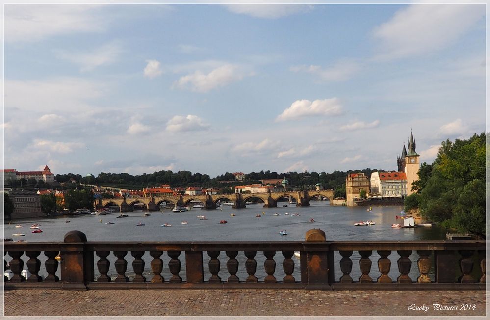 Der erste Blick auf die berühmte Brücke