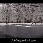 Der erste Schnee im Schlosspark Matzen