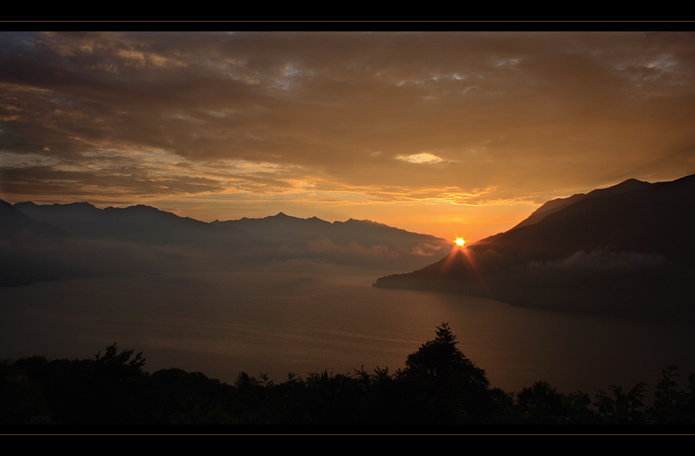 Der erste Sonnenstrahl