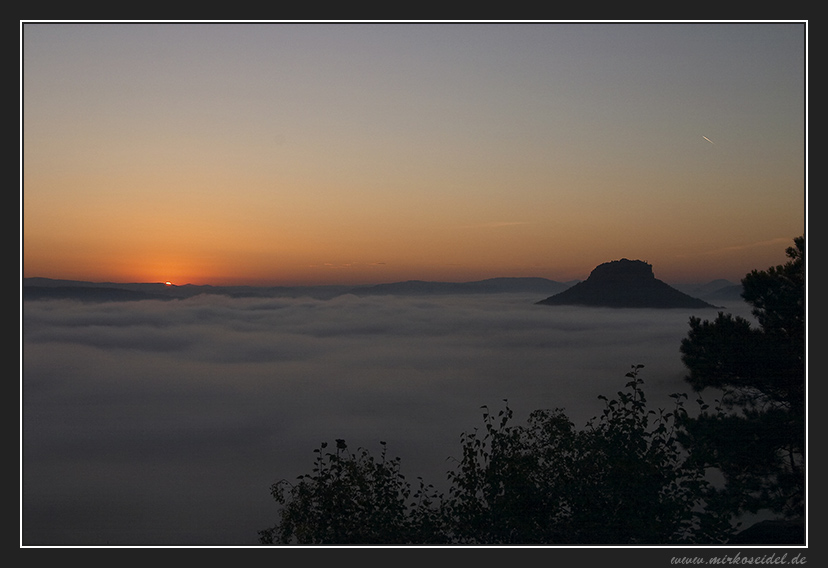 der erste Sonnenstrahl