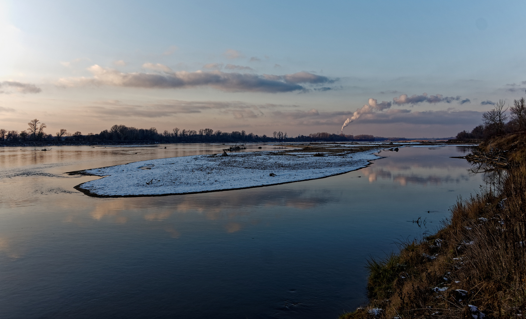 Der erste zarte Schnee