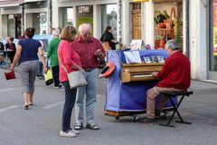 Der fahrende Pianist