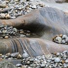 Der Felsen und die Steine im Valle Verzasca